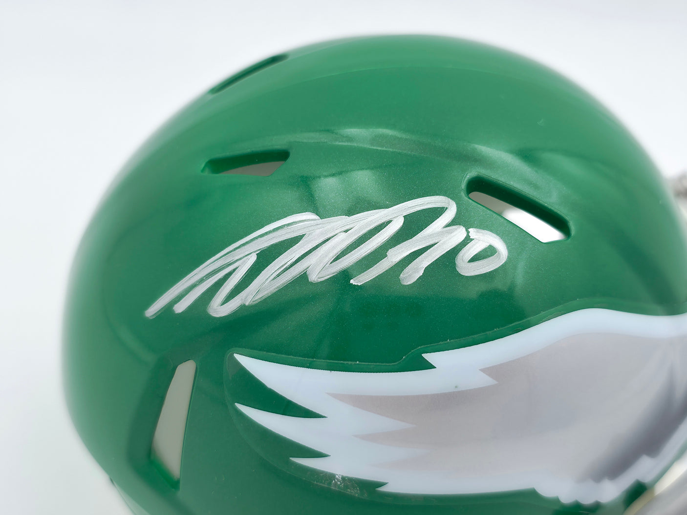 DeSean Jackson Autographed Philadelphia Eagles 2023 Alternate Kelly Green Speed Mini Helmet Beckett BAS Witness Stock #243639