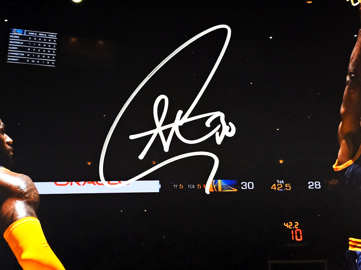 Stephen Curry Autographed 16x20 Photo Golden State Warriors Layup JSA Stock #216034