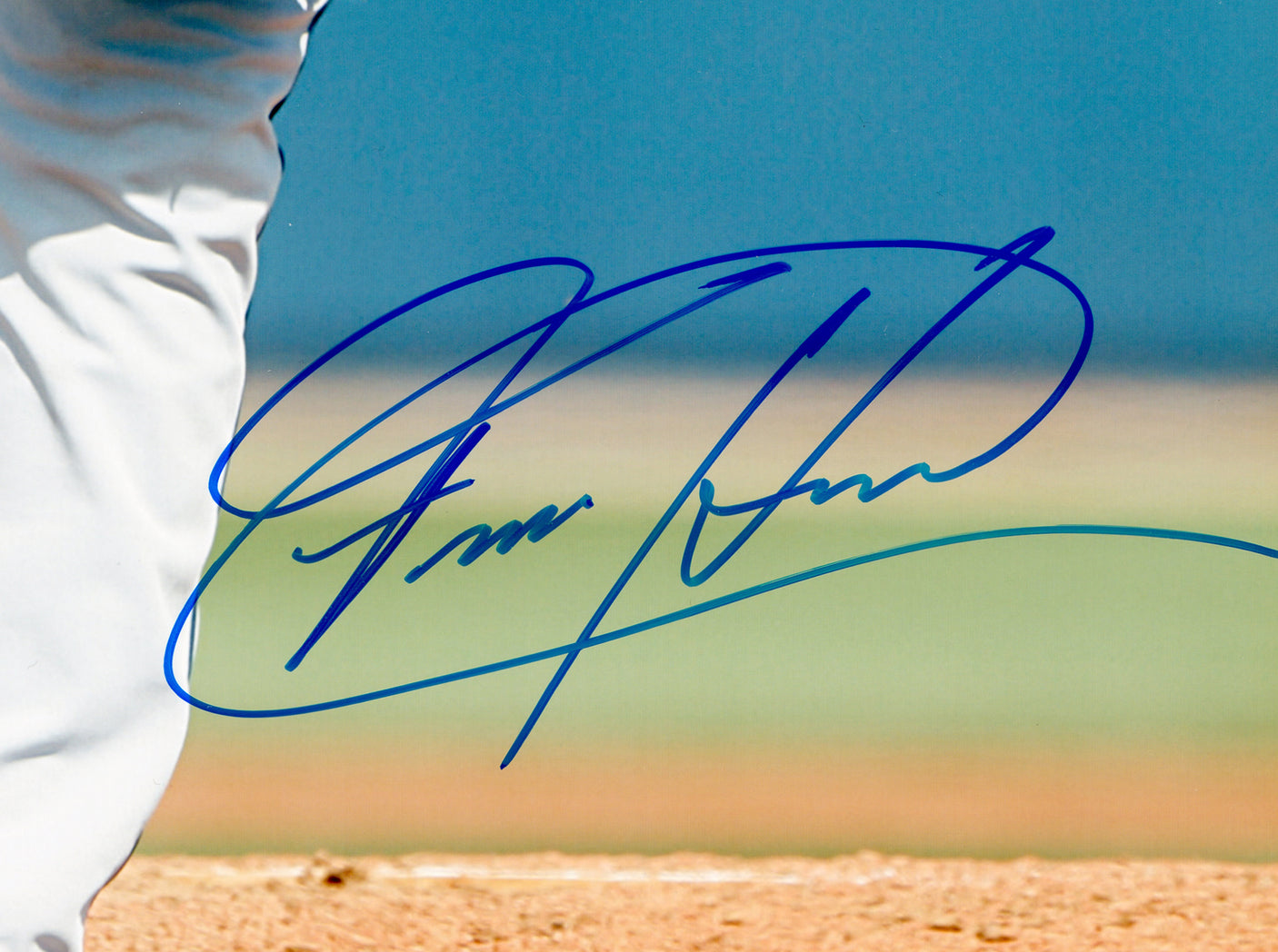 Felix Hernandez Autographed 11x14 Photo Seattle Mariners Beckett BAS QR Stock #232619