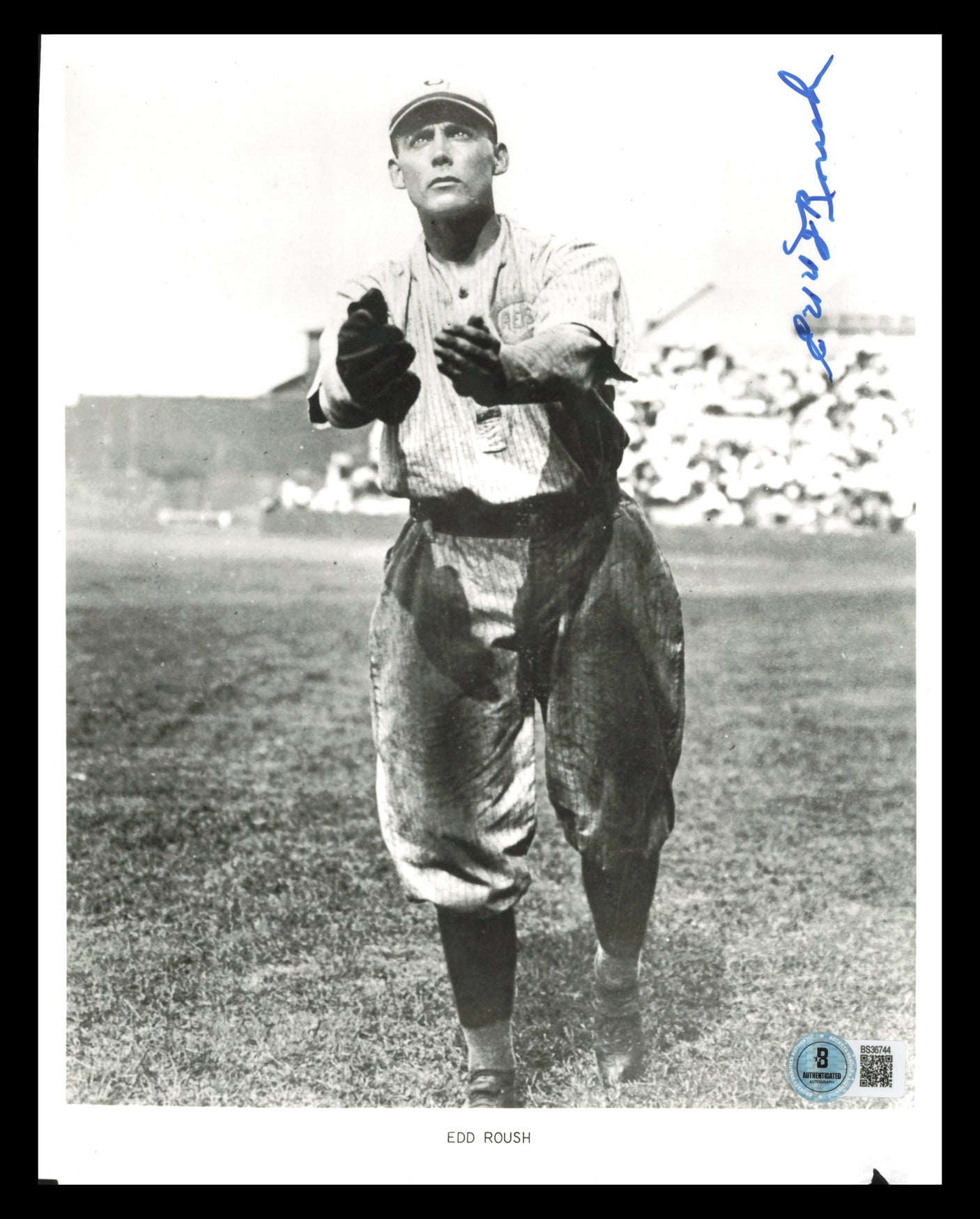 Edd Roush Autographed 8x10 Photo Cincinnati Reds Beckett BAS QR #BS36744