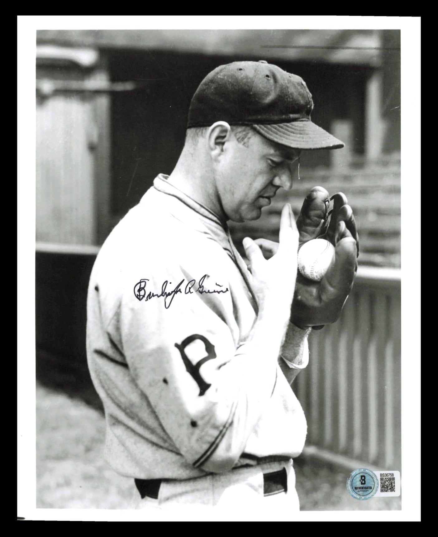 Burleigh Grimes Autographed 8x10 Photo Pittsburgh Pirates Beckett BAS QR #BS36758