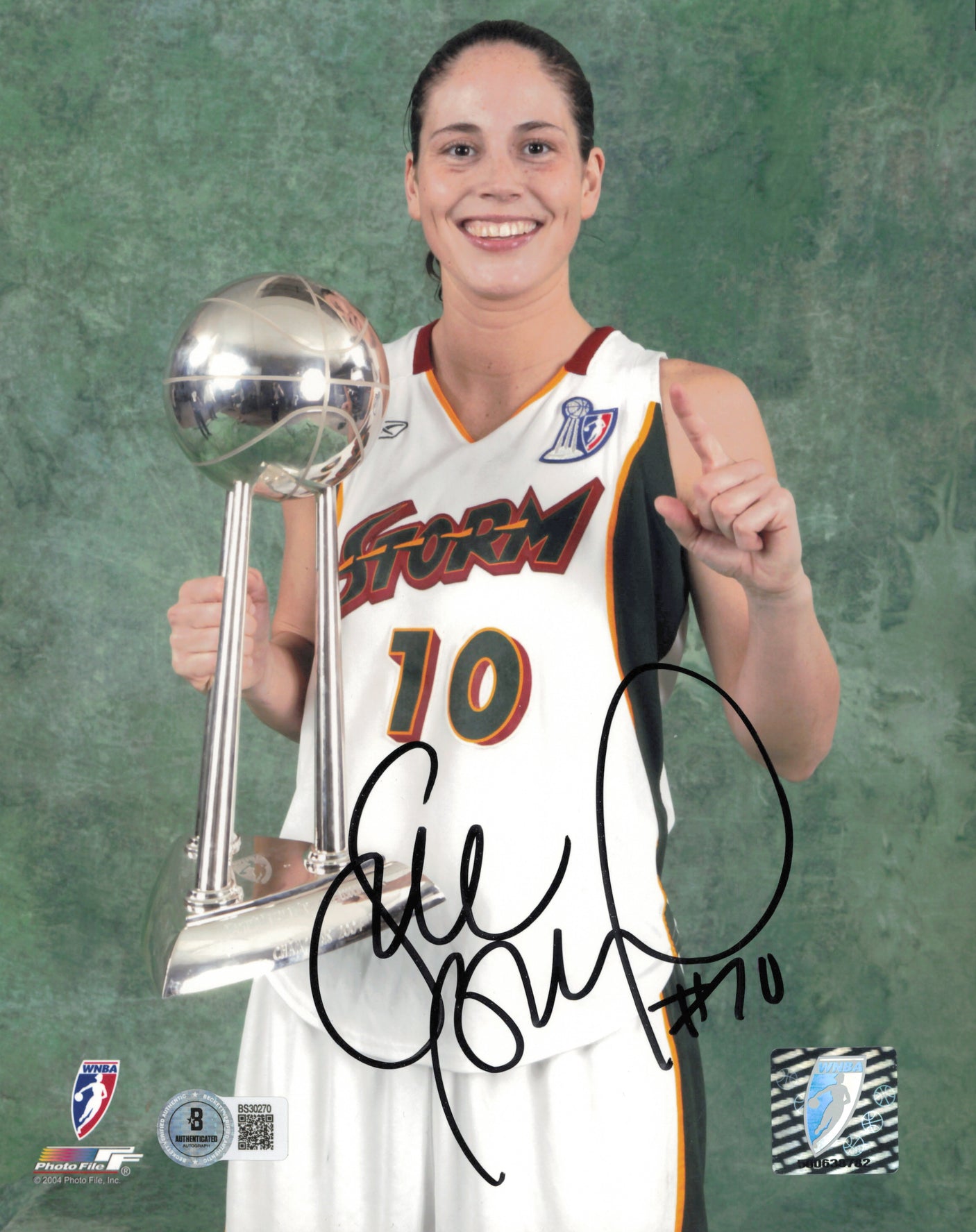 Sue Bird Autographed 8x10 Photo Seattle Storm Beckett BAS QR #BS30270