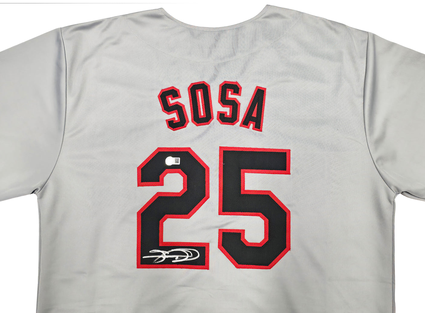 Chicago White Sox Sammy Sosa Autographed Gray Jersey Beckett BAS Witness Stock #245741