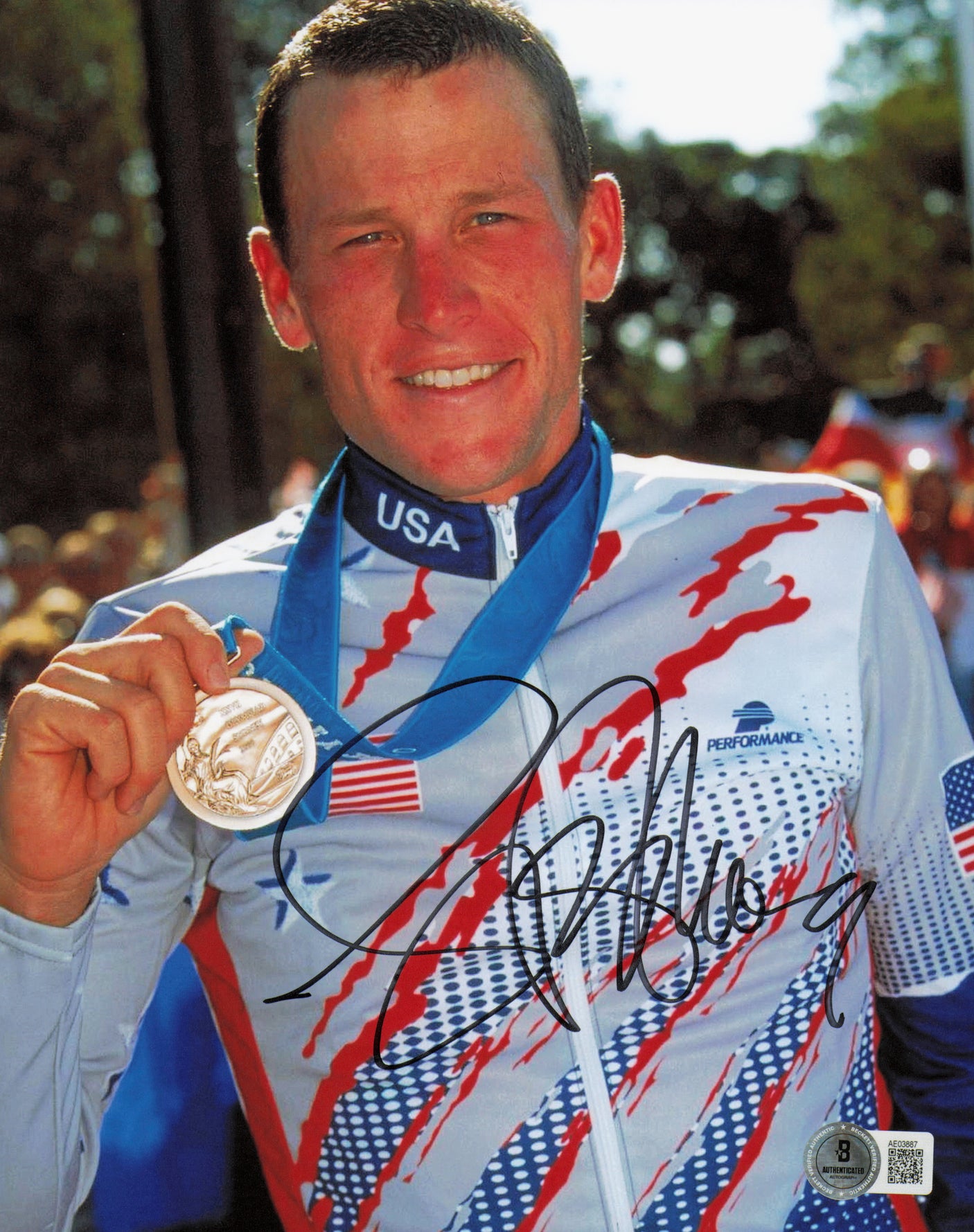 Lance Armstrong Autographed 8x10 Photo Cycling Beckett BAS #AE03887