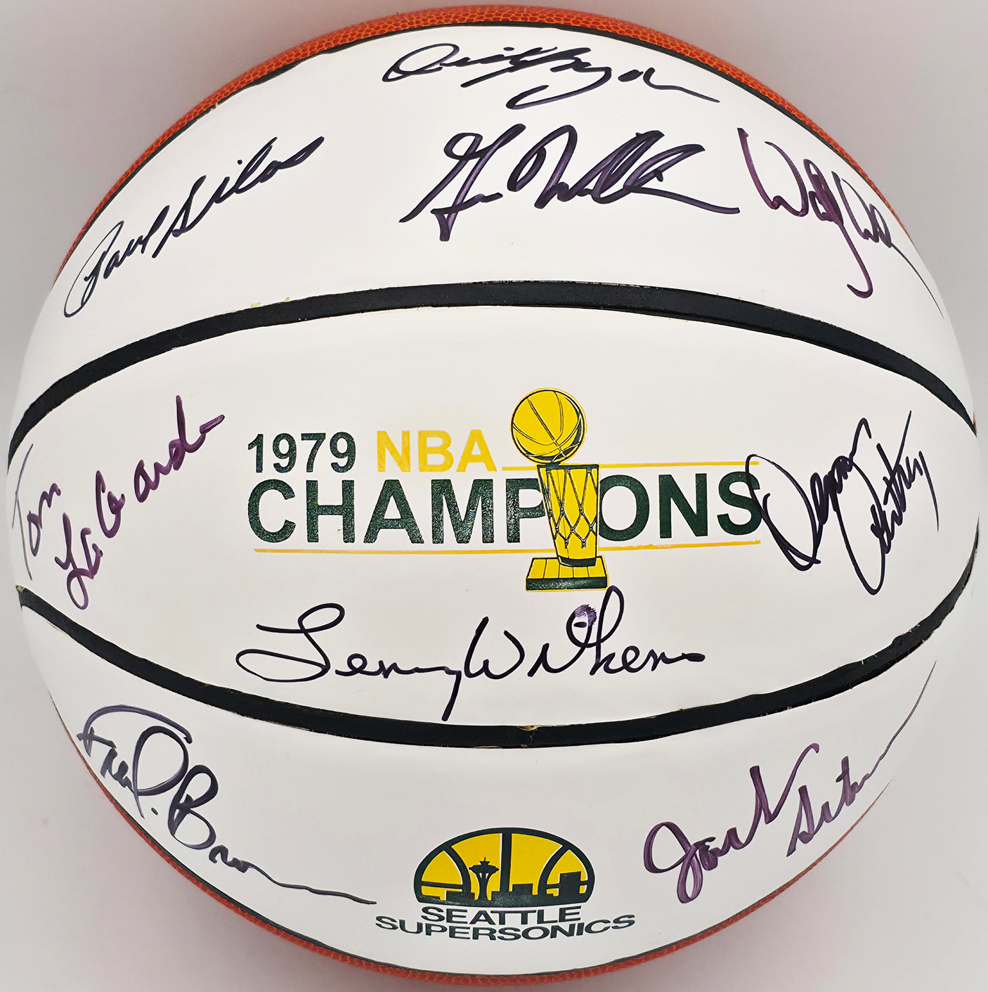 1978-79 NBA Champions Seattle Supersonics Team Autographed White Logo Basketball "HOF 89, 98, 10" With 9 Signatures Including Fred Brown & Lenny Wilkens (Smudged) MCS Holo #70320