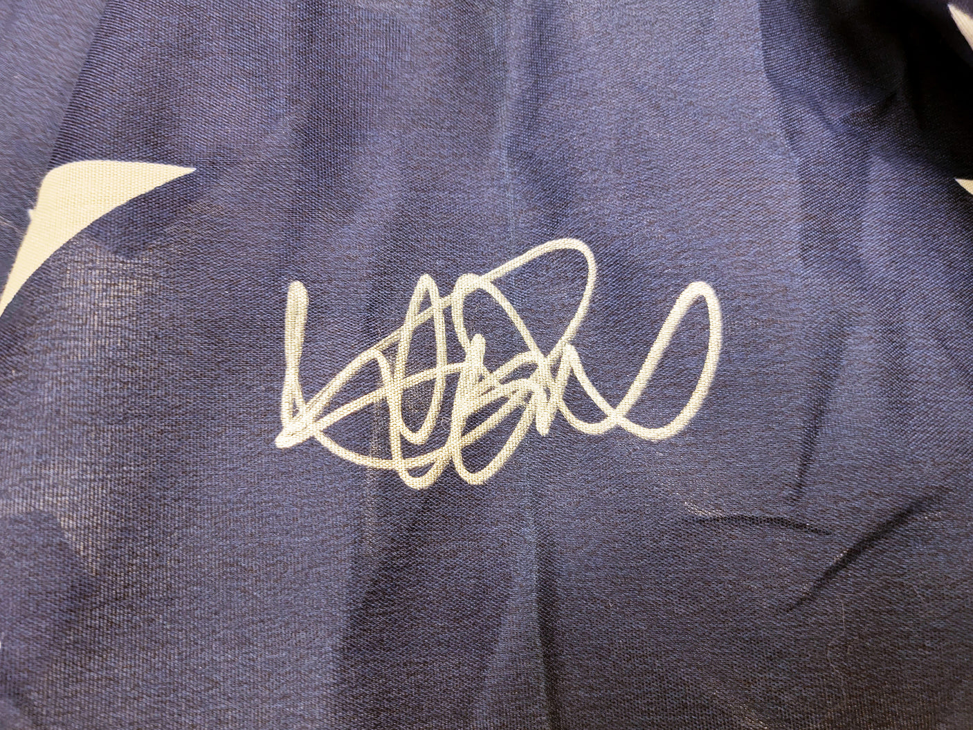 Ichiro Suzuki Autographed 2009 World Series Bunting Banner New York Yankees Stadium 300 Level IS Holo & Steiner Holo #106897