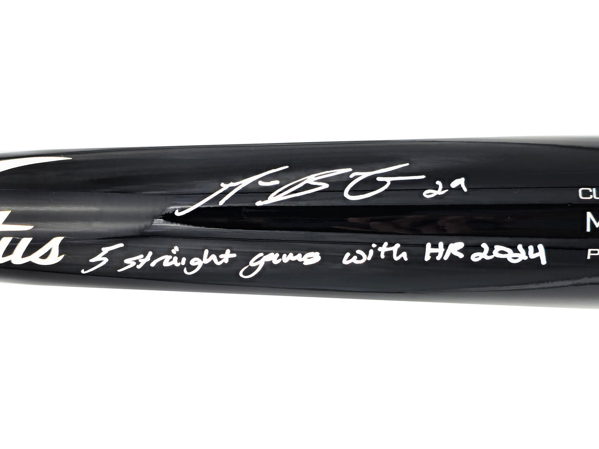 Michael Busch Autographed Black Victus Player Model Baseball Bat Chicago Cubs "5 Straight Games With HR 2024" Beckett BAS Witness Stock #230275