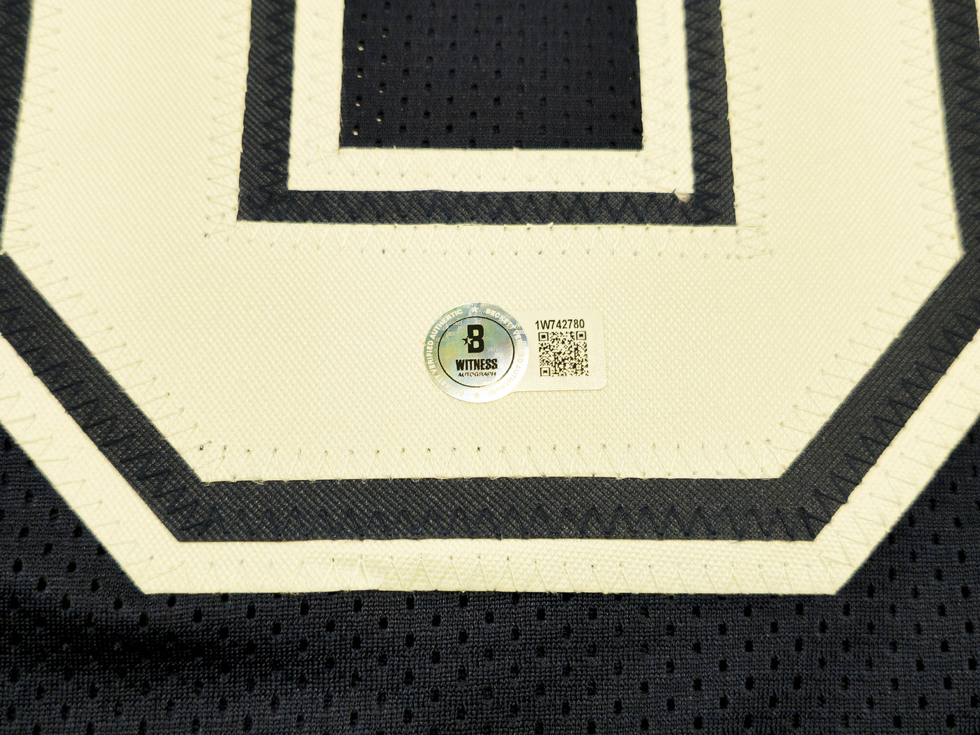 Dallas Cowboys Dez Bryant Autographed Navy Jersey Beckett BAS Witness Stock #230219