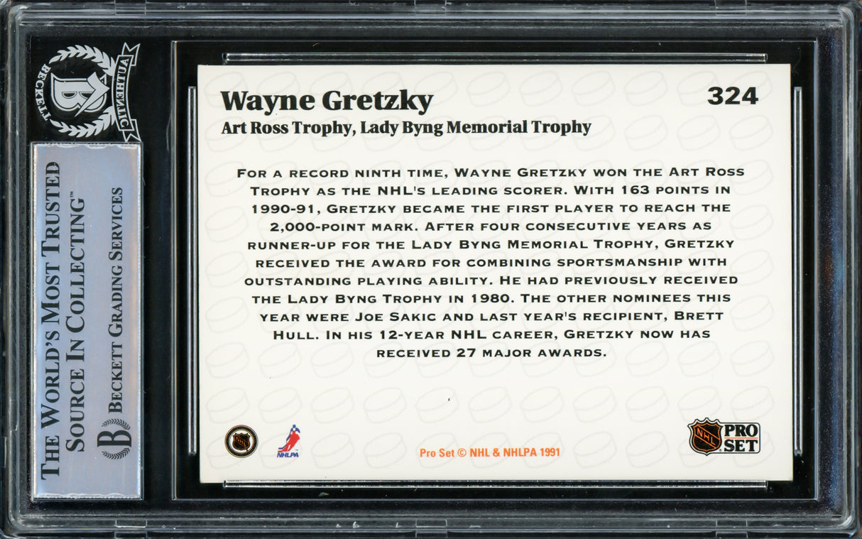 Wayne Gretzky Autographed 1991-92 Pro Set Card #324 Los Angeles Kings Beckett BAS #15500208