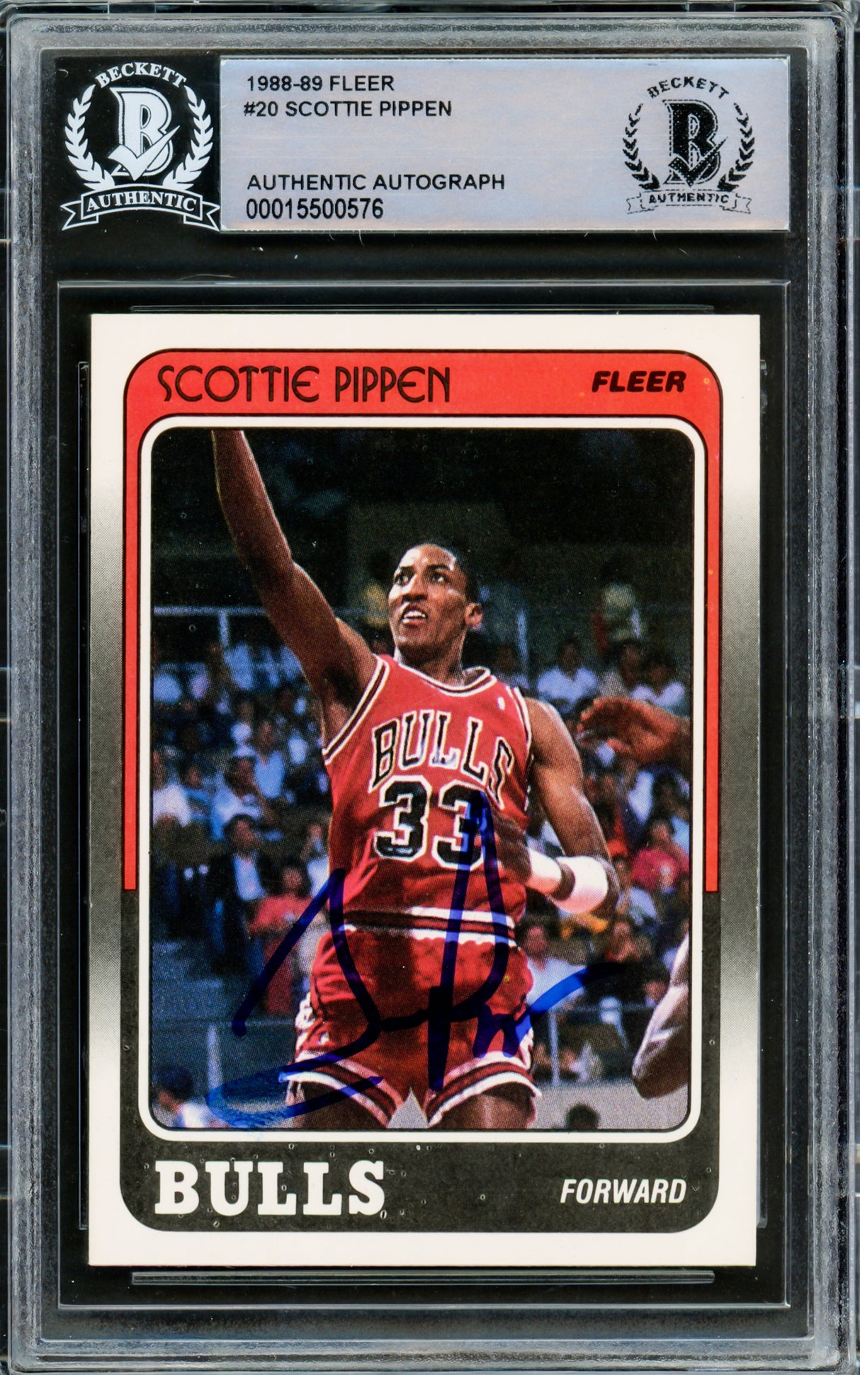 Scottie Pippen Autographed 1988-89 Fleer Card #20 Chicago Bulls Beckett BAS #15500576