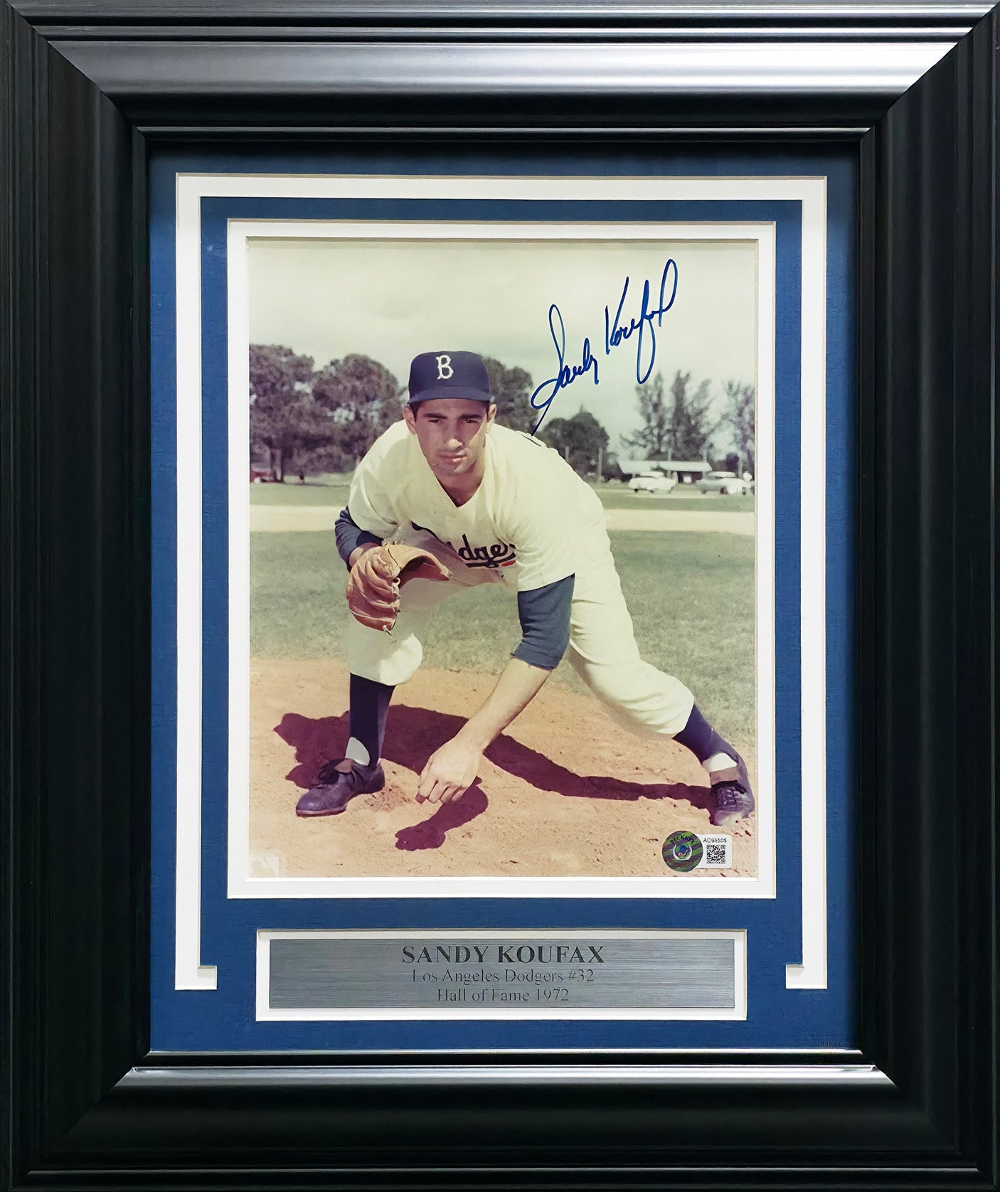 Sandy Koufax Autographed Framed 8x10 Photo Los Angeles Dodgers Beckett BAS #AC95505