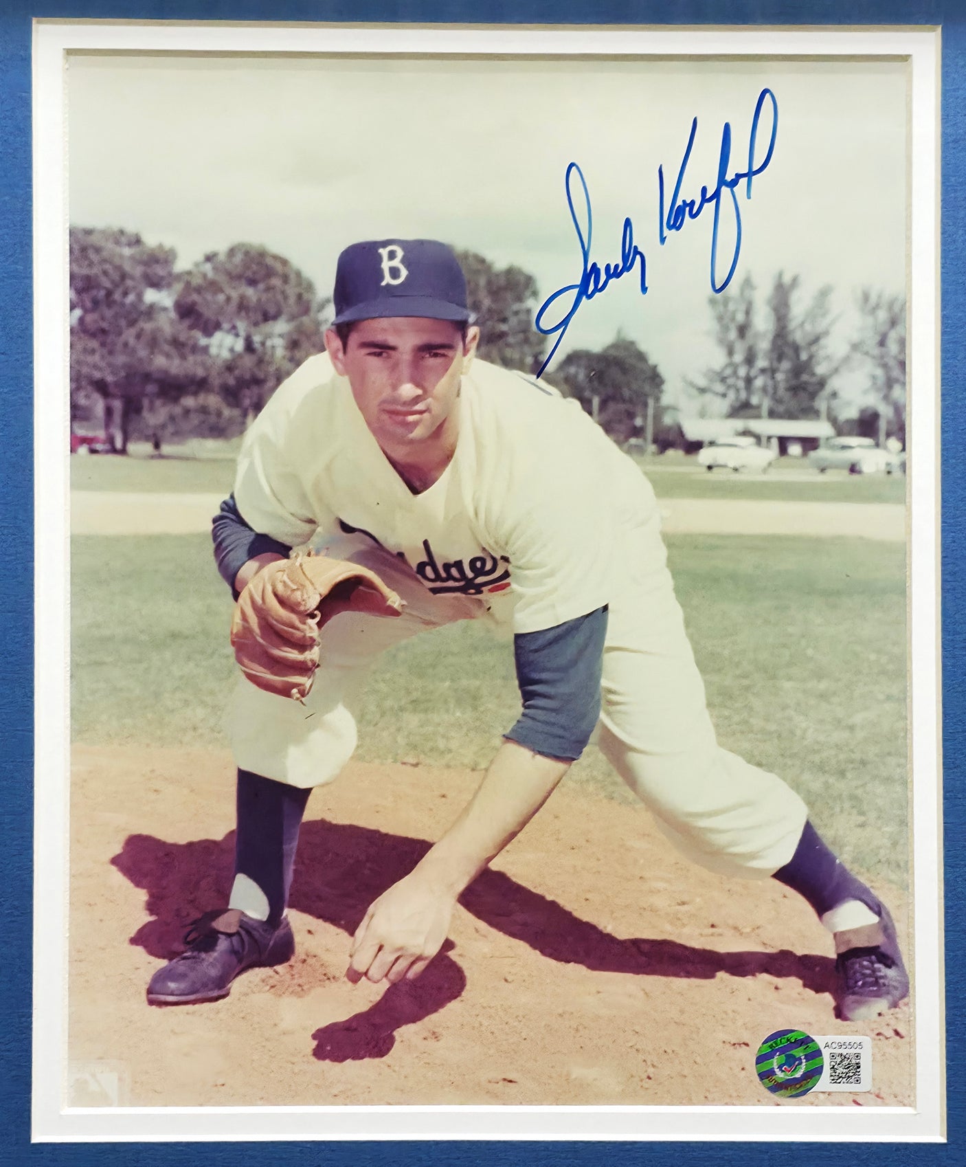 Sandy Koufax Autographed Framed 8x10 Photo Los Angeles Dodgers Beckett BAS #AC95505