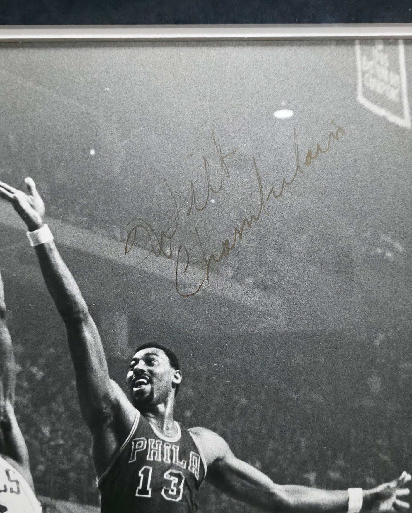 Wilt Chamberlain & Bill Russell Autographed Framed 16x20 Photo Beckett BAS #AE19930