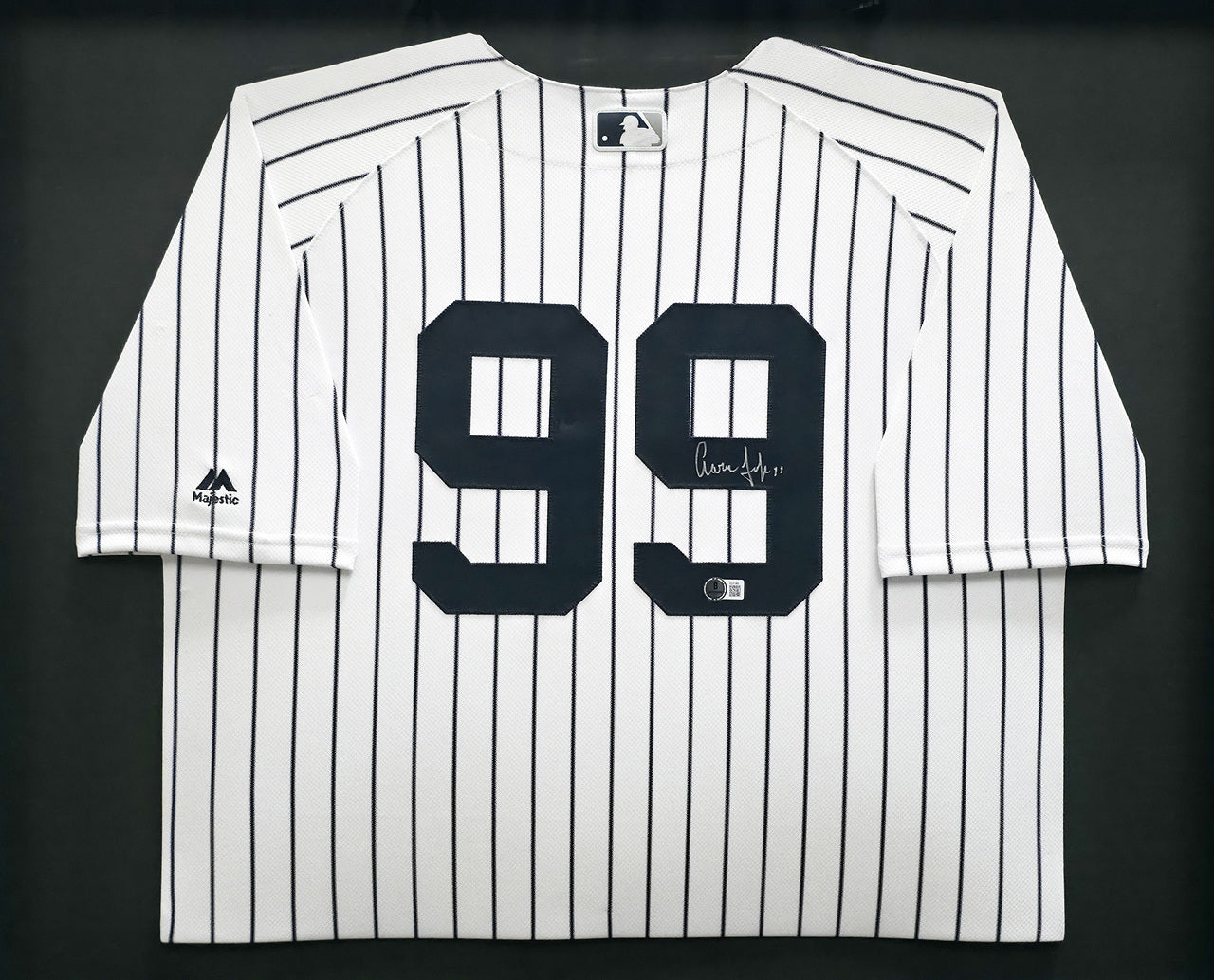 New York Yankees Aaron Judge Autographed Framed White Nike Jersey (Damaged Nameplate) Beckett BAS #AE31368