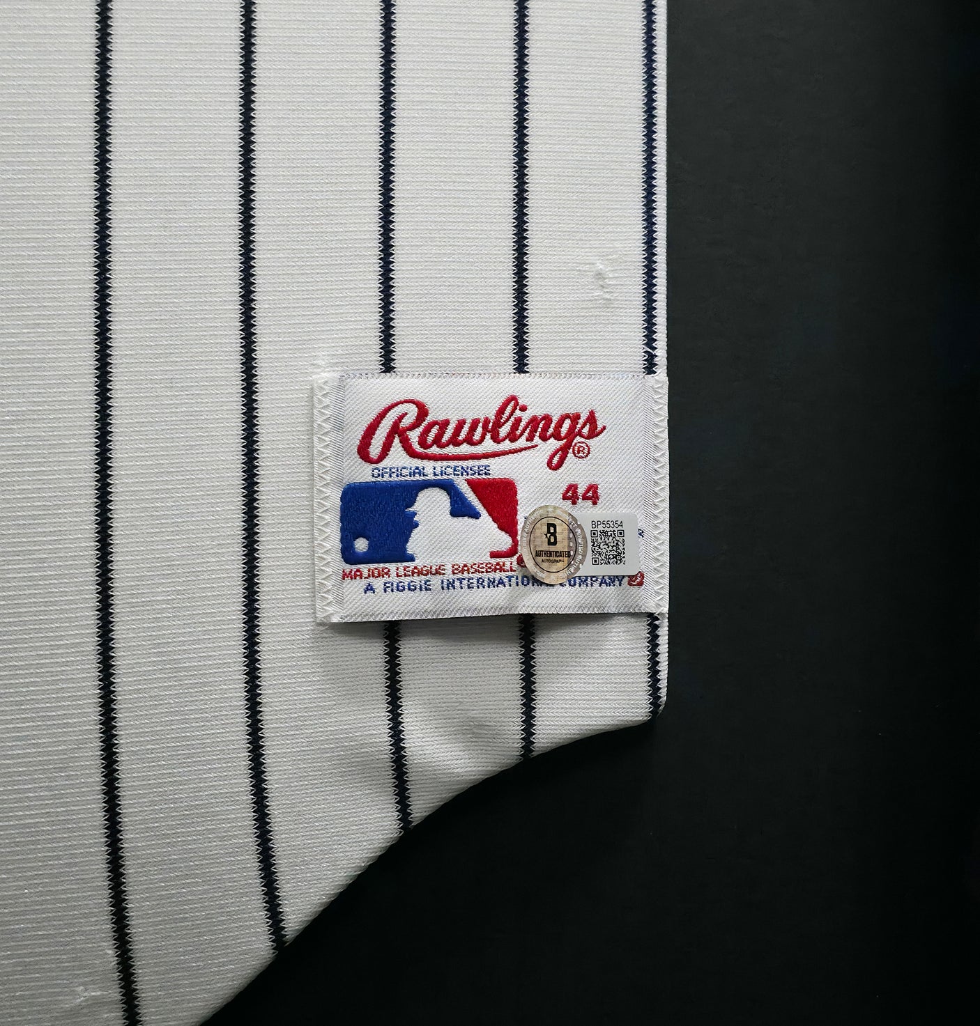 San Diego Padres Tony Gwynn Autographed Framed White Rawlings Jersey Beckett BAS QR #BP55354