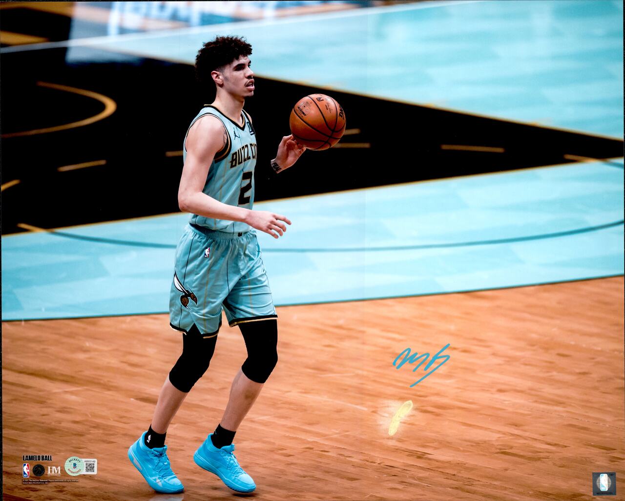 LaMelo Ball Autographed 16x20 Photo Charlotte Hornets Beckett BAS #AB93149