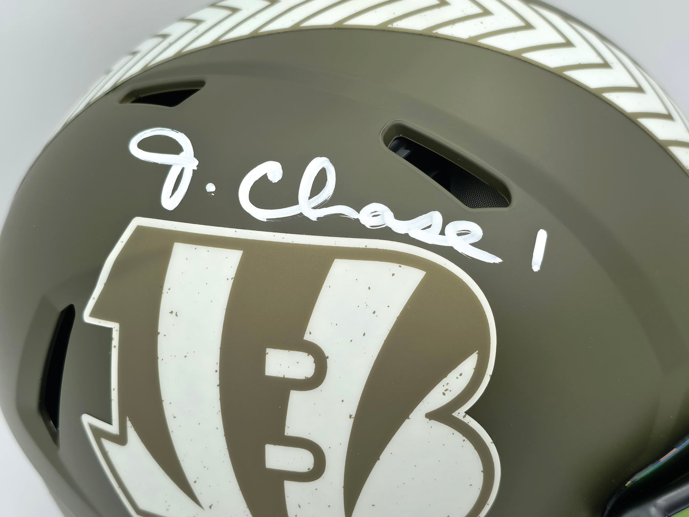 Ja'Marr Chase Autographed Cincinnati Bengals Camo Green Full Size Salute To Service Speed Authentic Helmet Beckett BAS Witness #2W485049