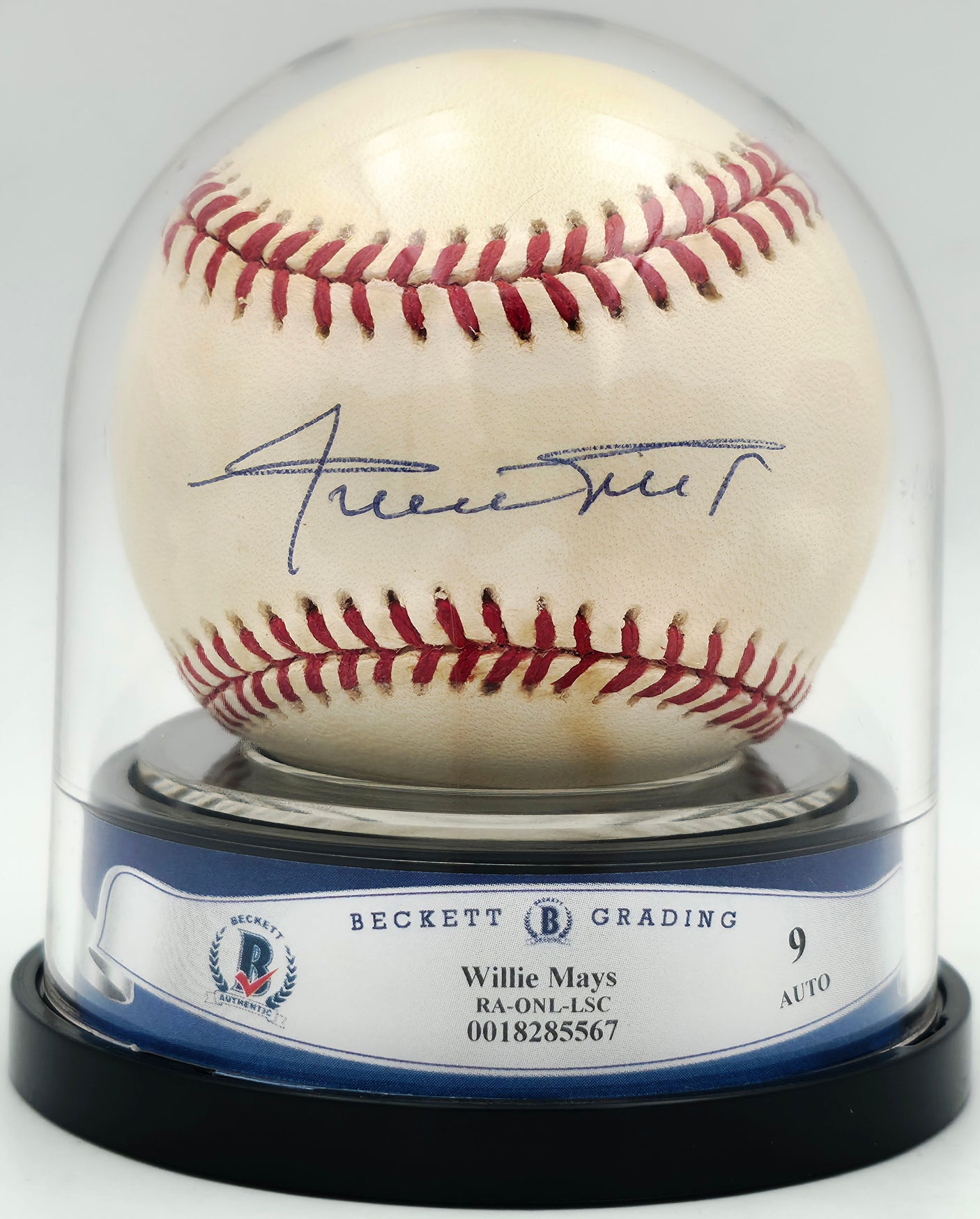 Willie Mays Autographed Official NL Baseball San Francisco Giants Auto Grade Mint 9 PSA/DNA & Beckett BAS #18285567