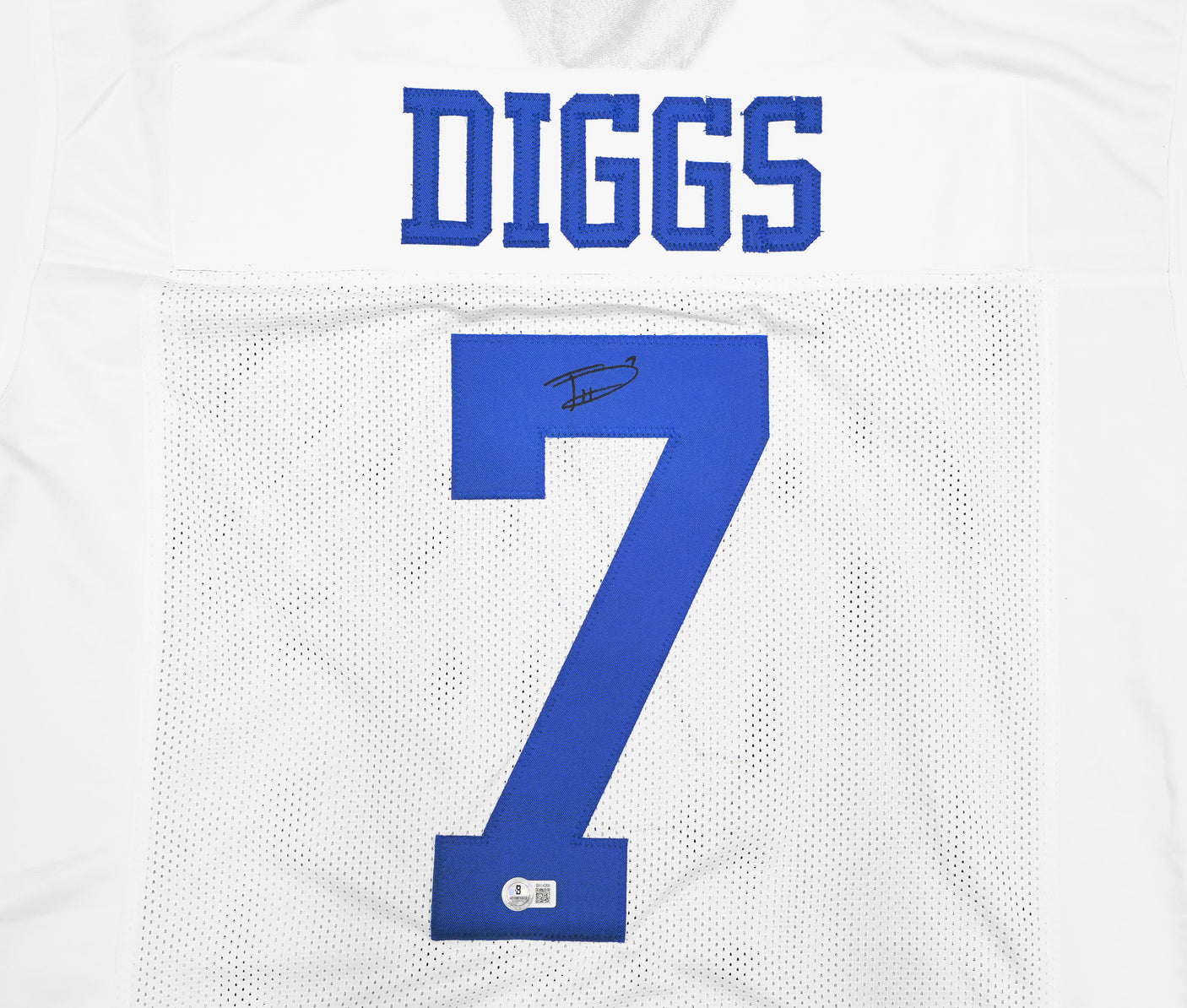Dallas Cowboys Trevon Diggs Autographed White Jersey Beckett BAS QR Stock #233691