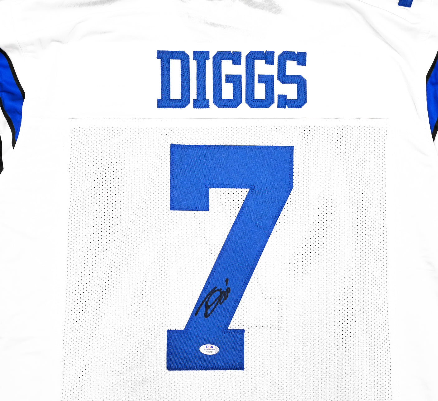 Dallas Cowboys Trevon Diggs Autographed White Jersey PSA/DNA Stock #233667