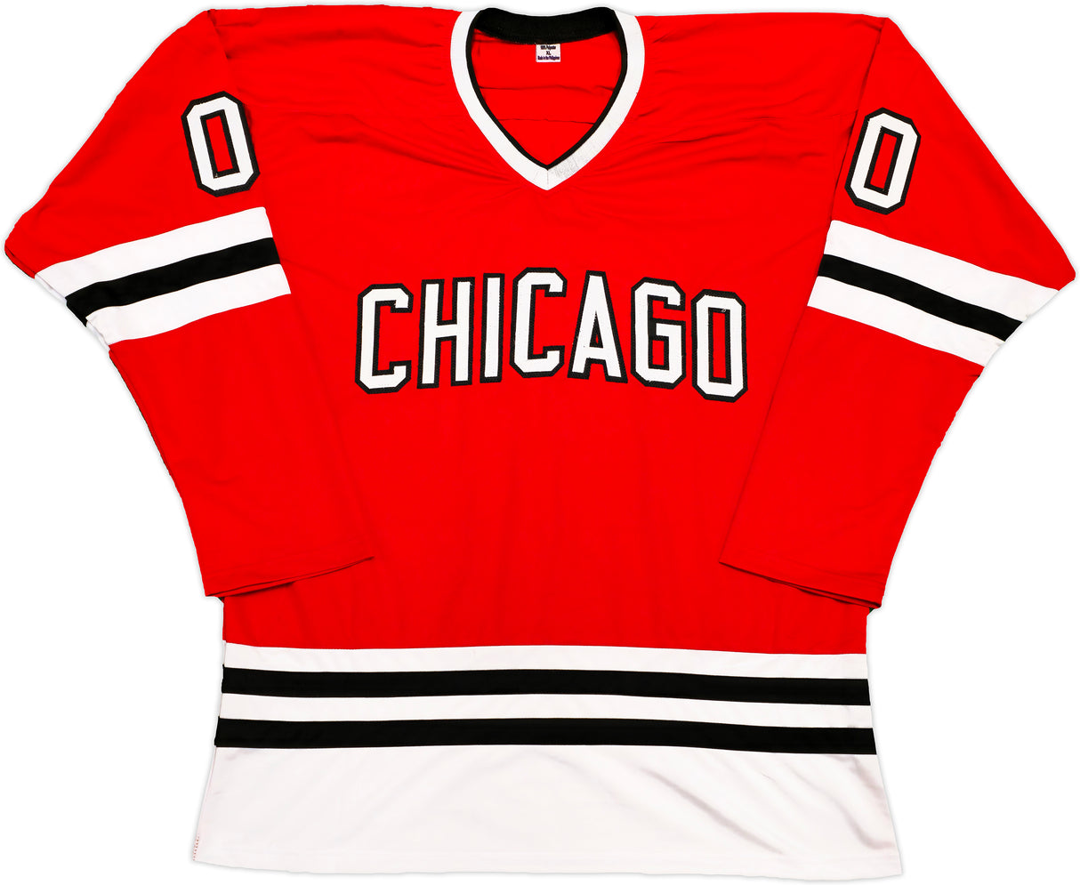Christmas Vacation Chevy Chase Autographed Red Jersey Griswold Beckett BAS QR Stock #233371