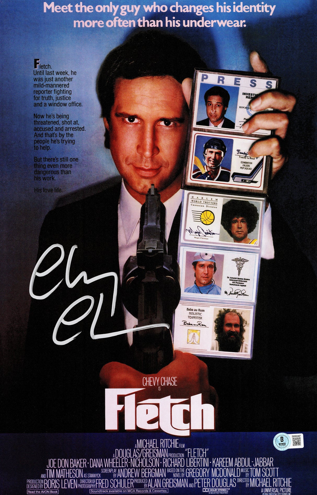 Chevy Chase Autographed 11x17 Fletch Movie Poster Beckett BAS Witness Stock #233721