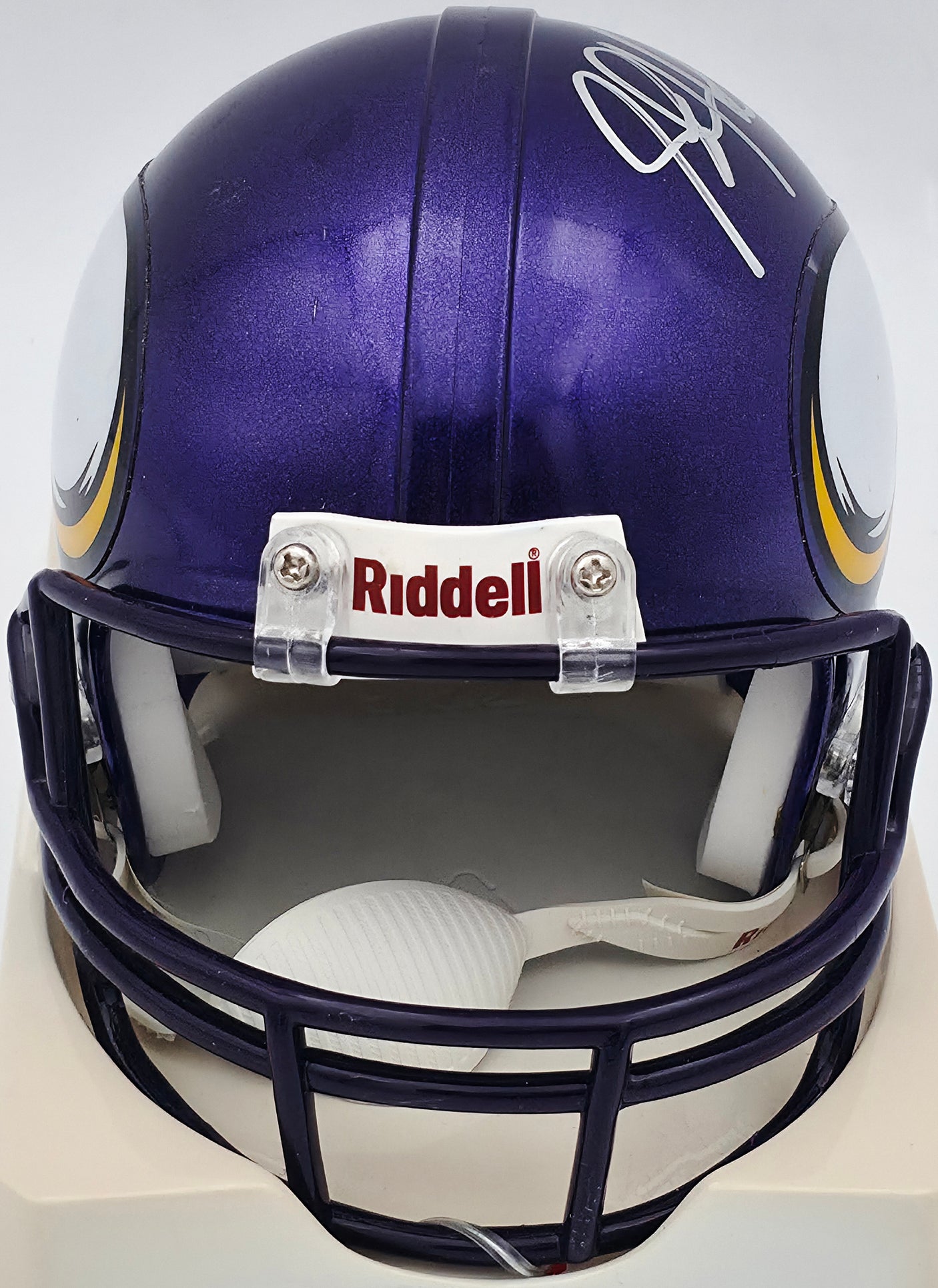 Steve Hutchinson Autographed Minnesota Vikings Purple Mini Helmet Beckett BAS QR #BS30342