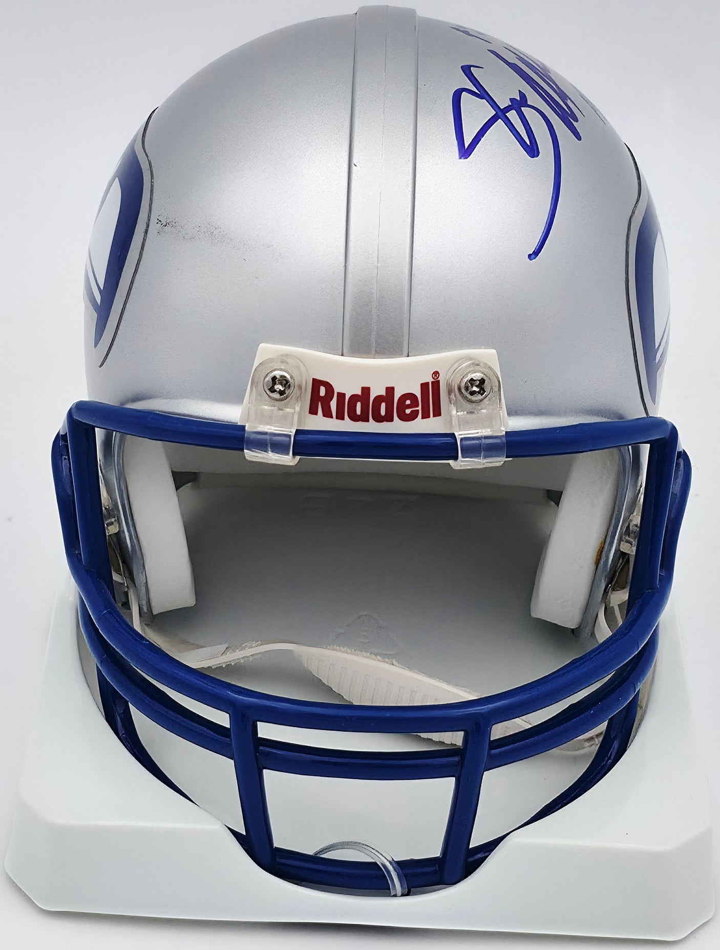 Shaun Alexander Autographed Seattle Seahawks Throwback Silver Mini Helmet "Go Hawks" Beckett BAS QR #BS30444