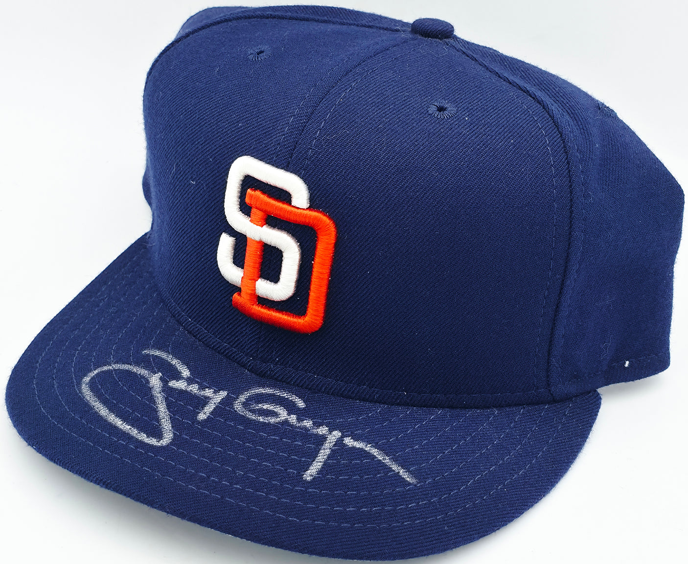 Tony Gwynn Autographed Blue Fleer New Era Hat San Diego Padres Beckett BAS QR #BS30299
