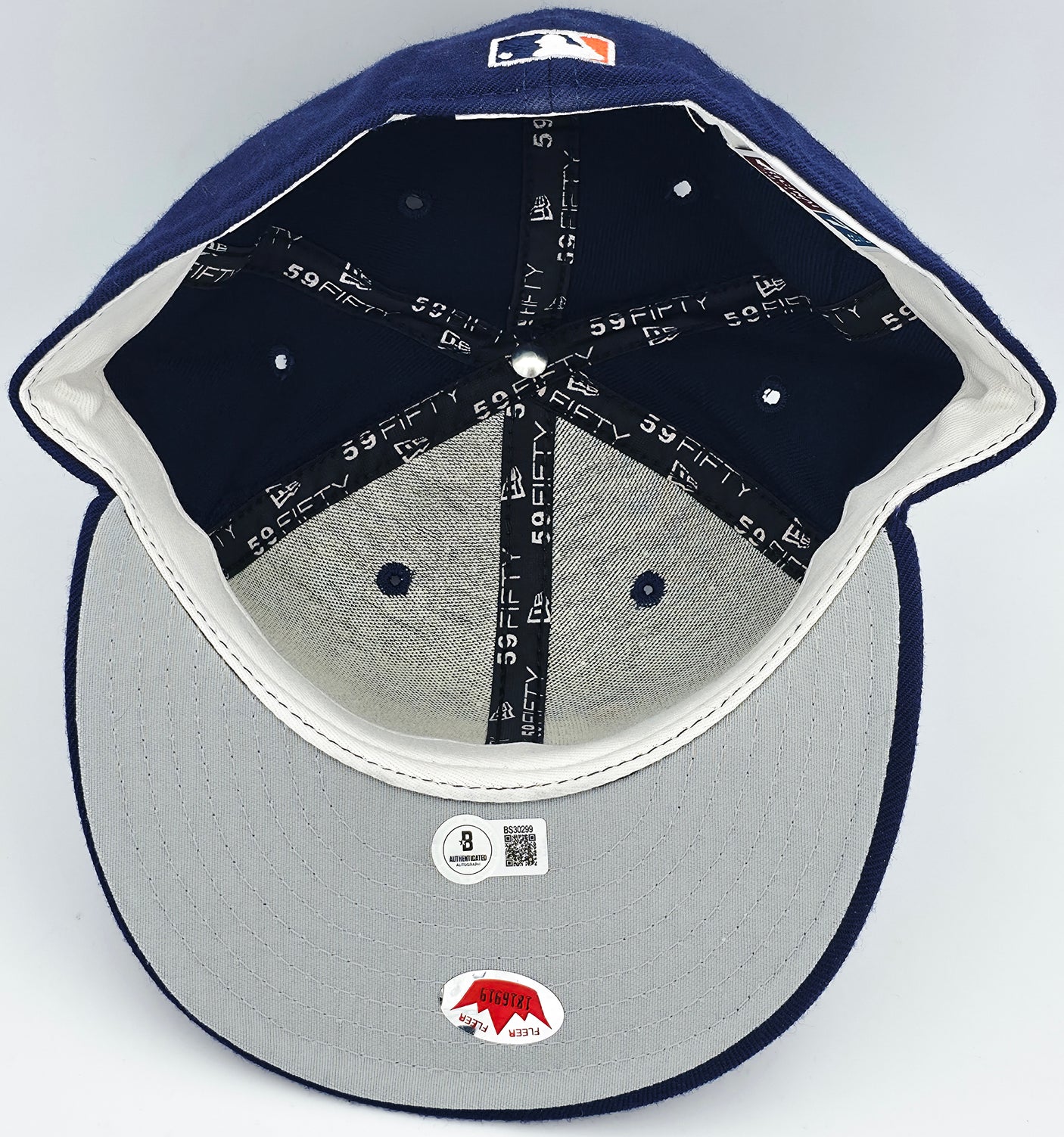 Tony Gwynn Autographed Blue Fleer New Era Hat San Diego Padres Beckett BAS QR #BS30299