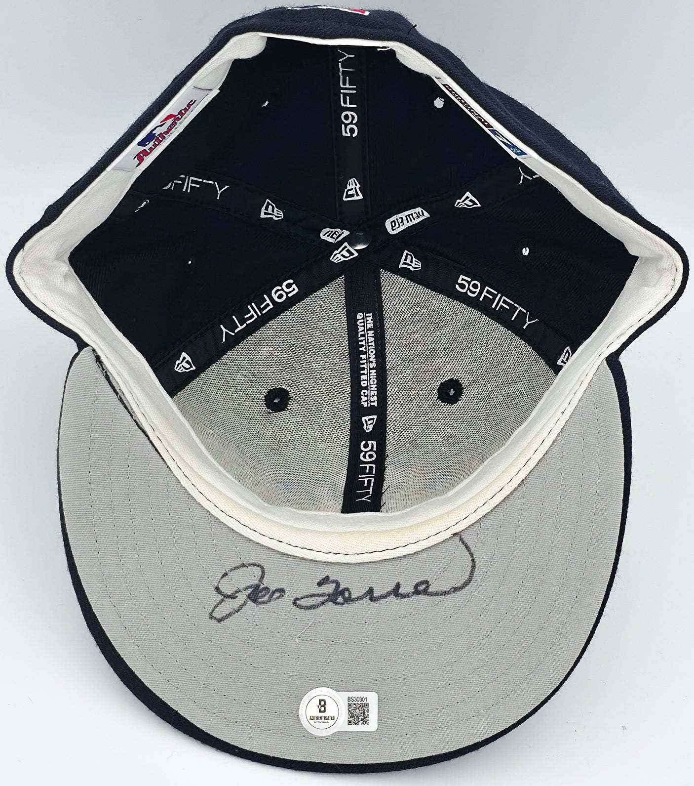 Joe Torre Autographed Navy Blue New Era 7 3/8 Hat New York Yankees Beckett BAS QR #BS30301