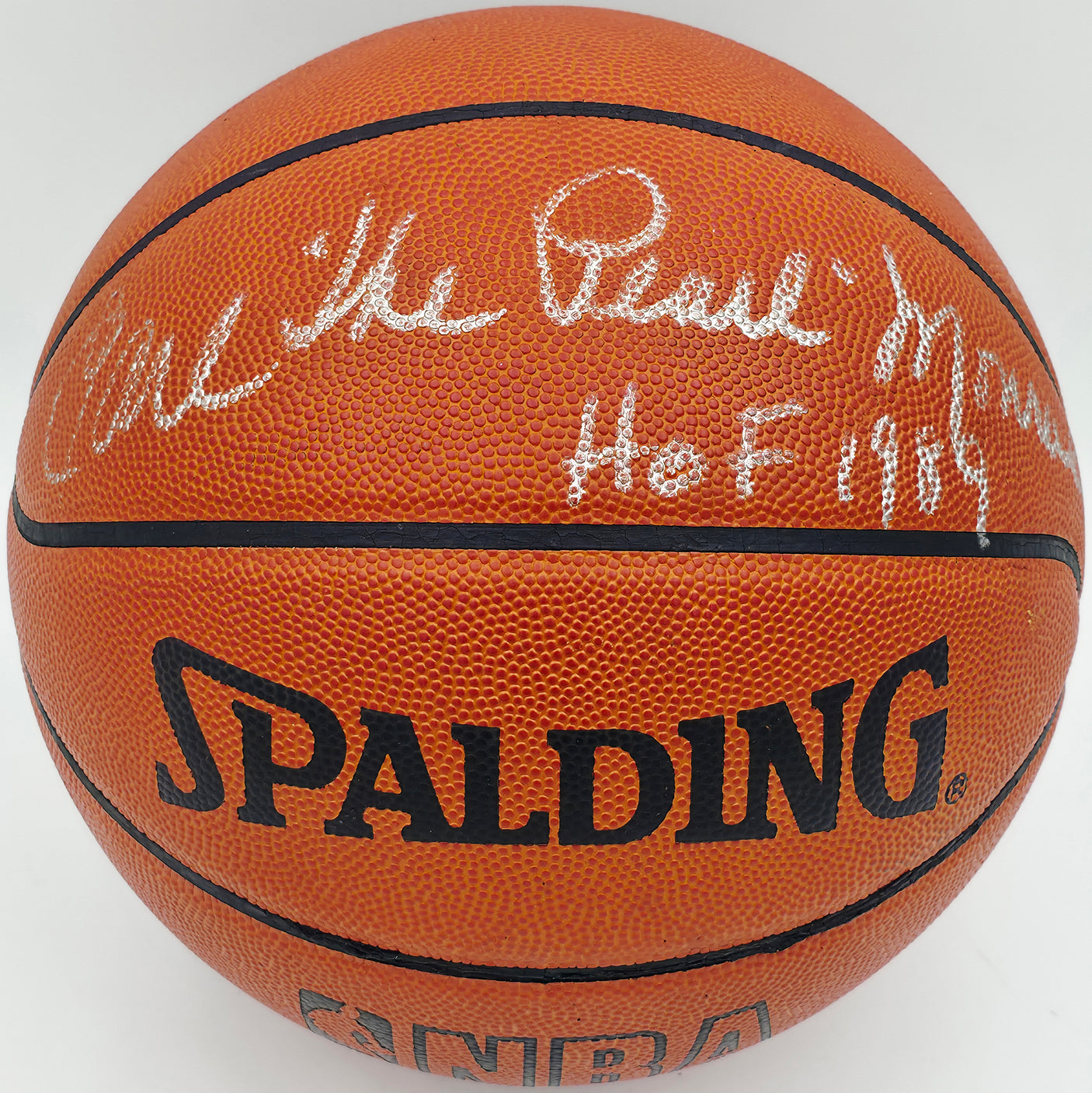 Earl The Pearl Monroe Autographed Spalding NBA Game Ball Basketball New York Knicks "HOF 1989" Beckett BAS QR #BS30425