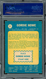 Gordie Howe Autographed 1969-70 O-Pee-Chee Card #61 Detroit Red Wings PSA/DNA #83300633