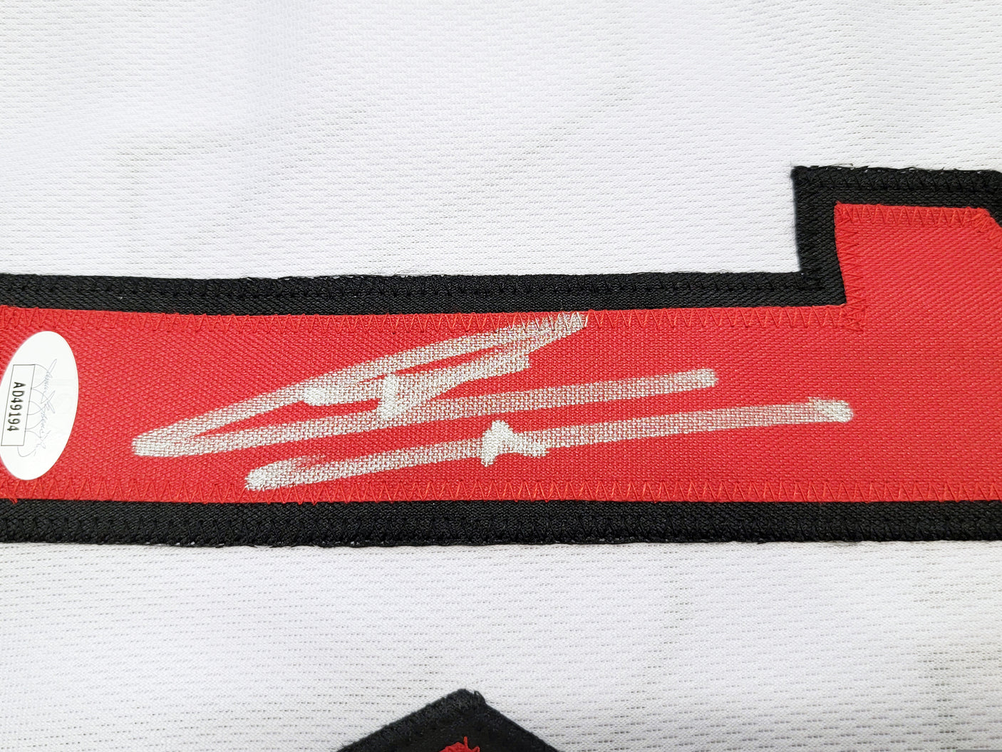 Miami Heat Tyler Herro Autographed White Jersey JSA Stock #207954