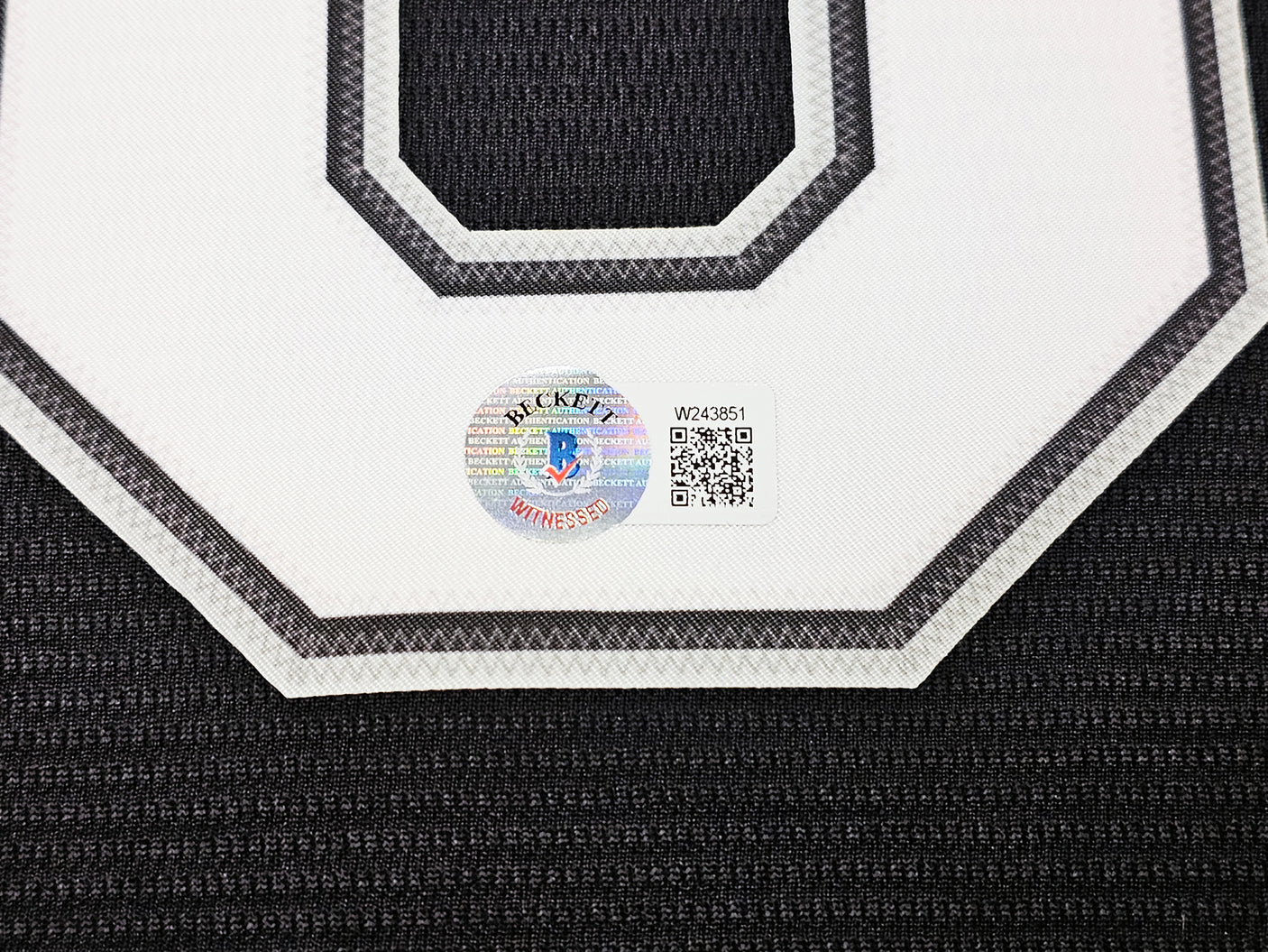 Chicago White Sox Bo Jackson Autographed Black Nike Jersey Size XL Beckett BAS Witness Stock #218041