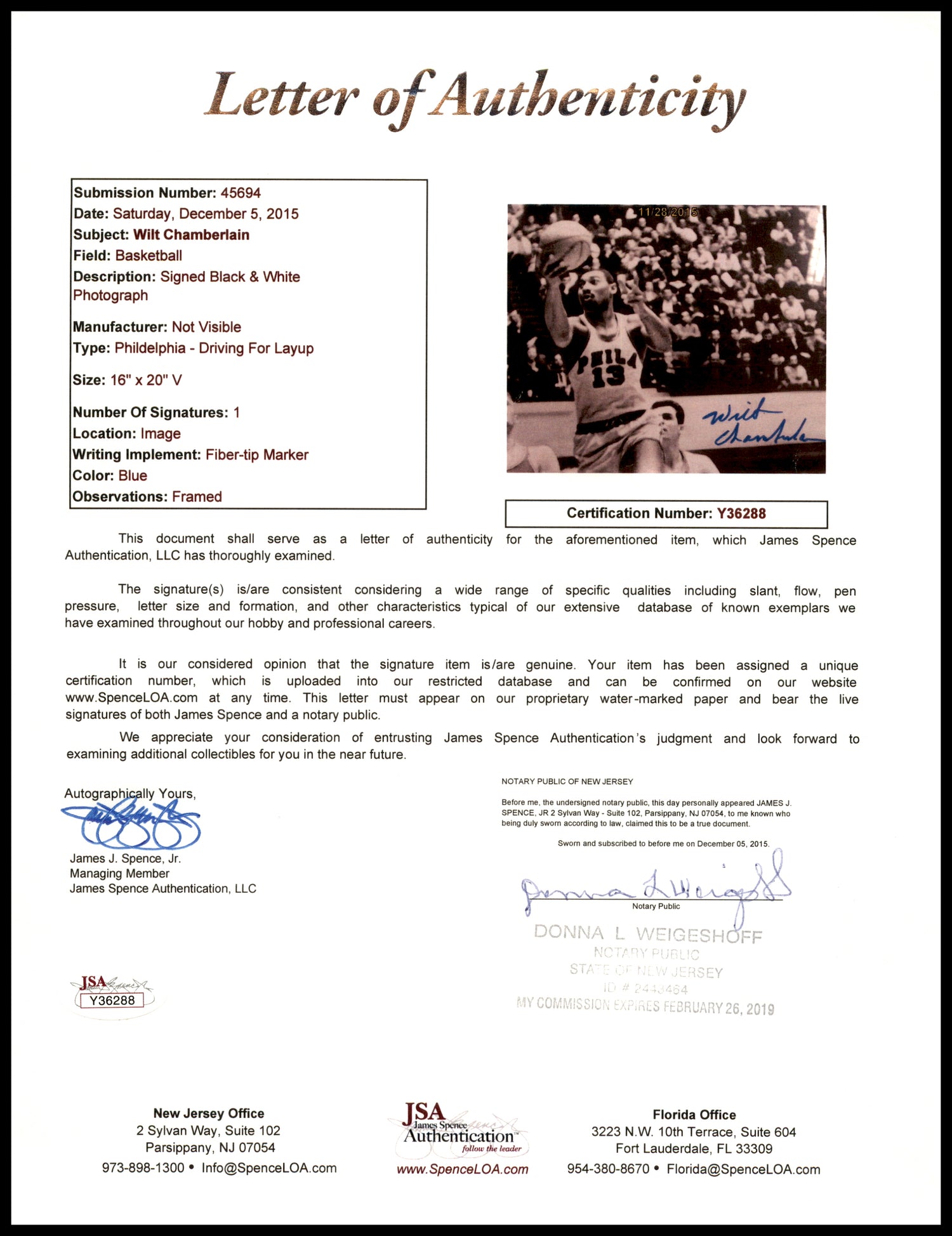 Wilt Chamberlain Autographed Framed 16x20 Photo Philadelphia 76ers JSA #Y36288