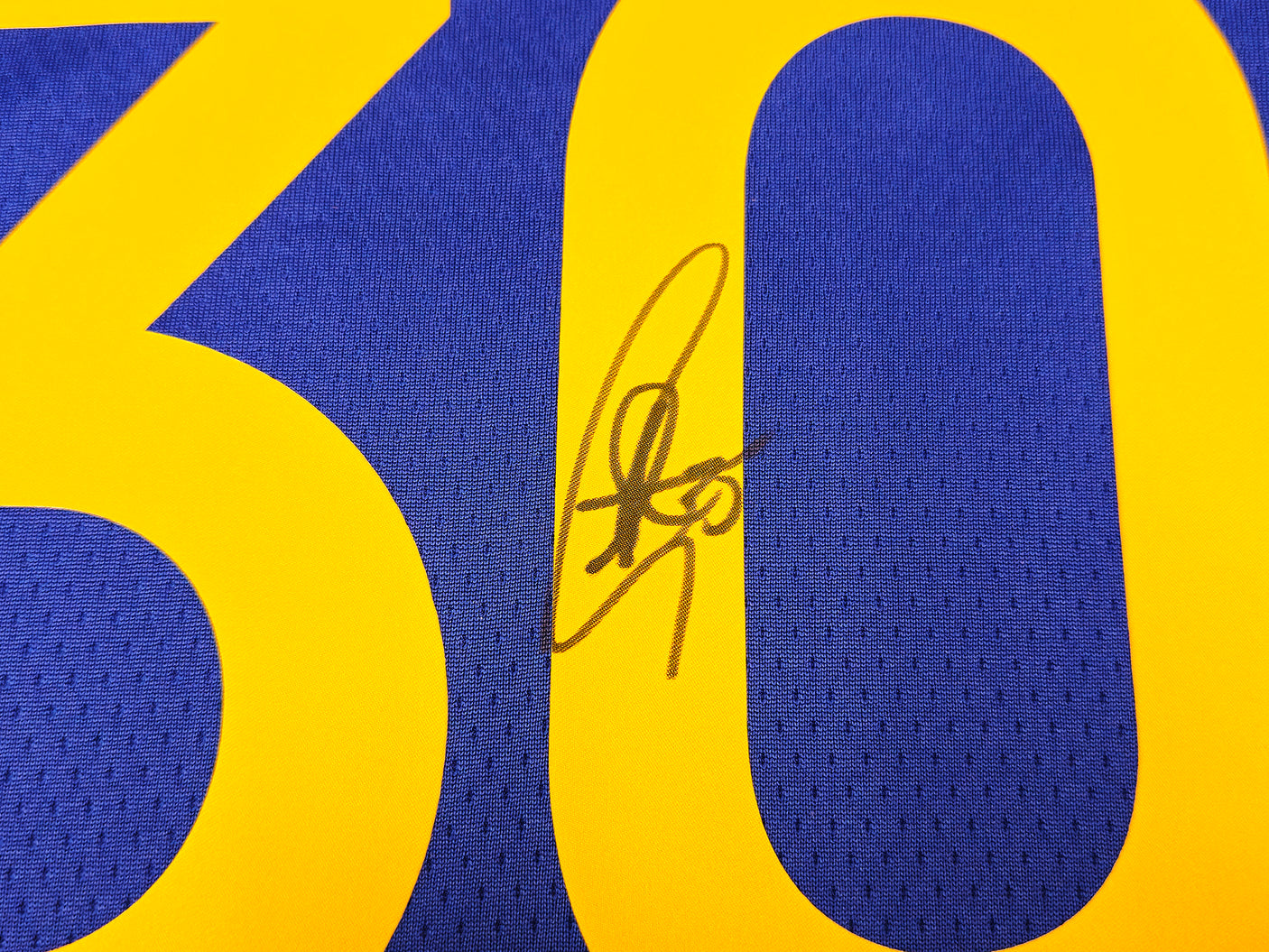 Golden State Warriors Stephen Curry Autographed Blue Nike Swingman Icon Edition Jersey Size 48 JSA Stock #234044