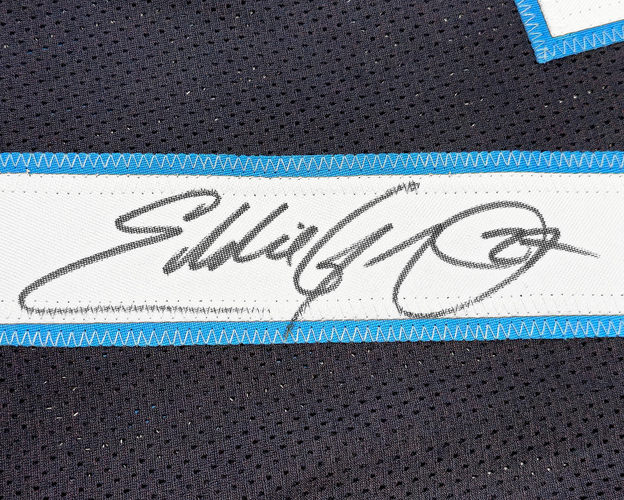 Tennessee Titans Eddie George Autographed Blue Jersey Beckett BAS Witness Stock #234537