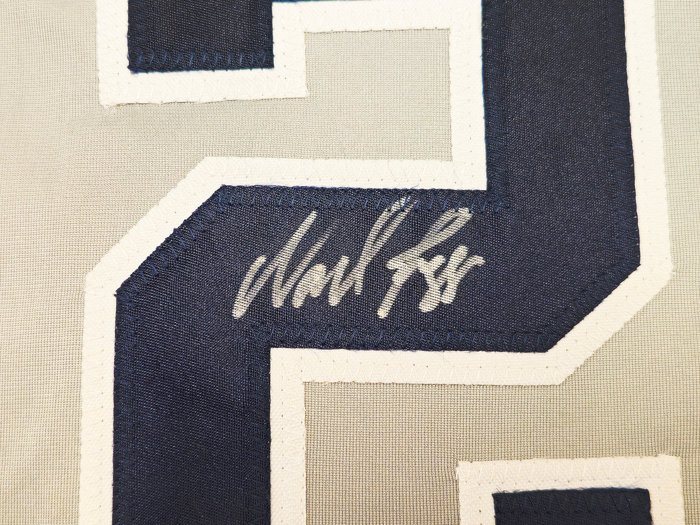 New York Yankees Wade Boggs Autographed Gray Jersey Beckett BAS Witness Stock #234525