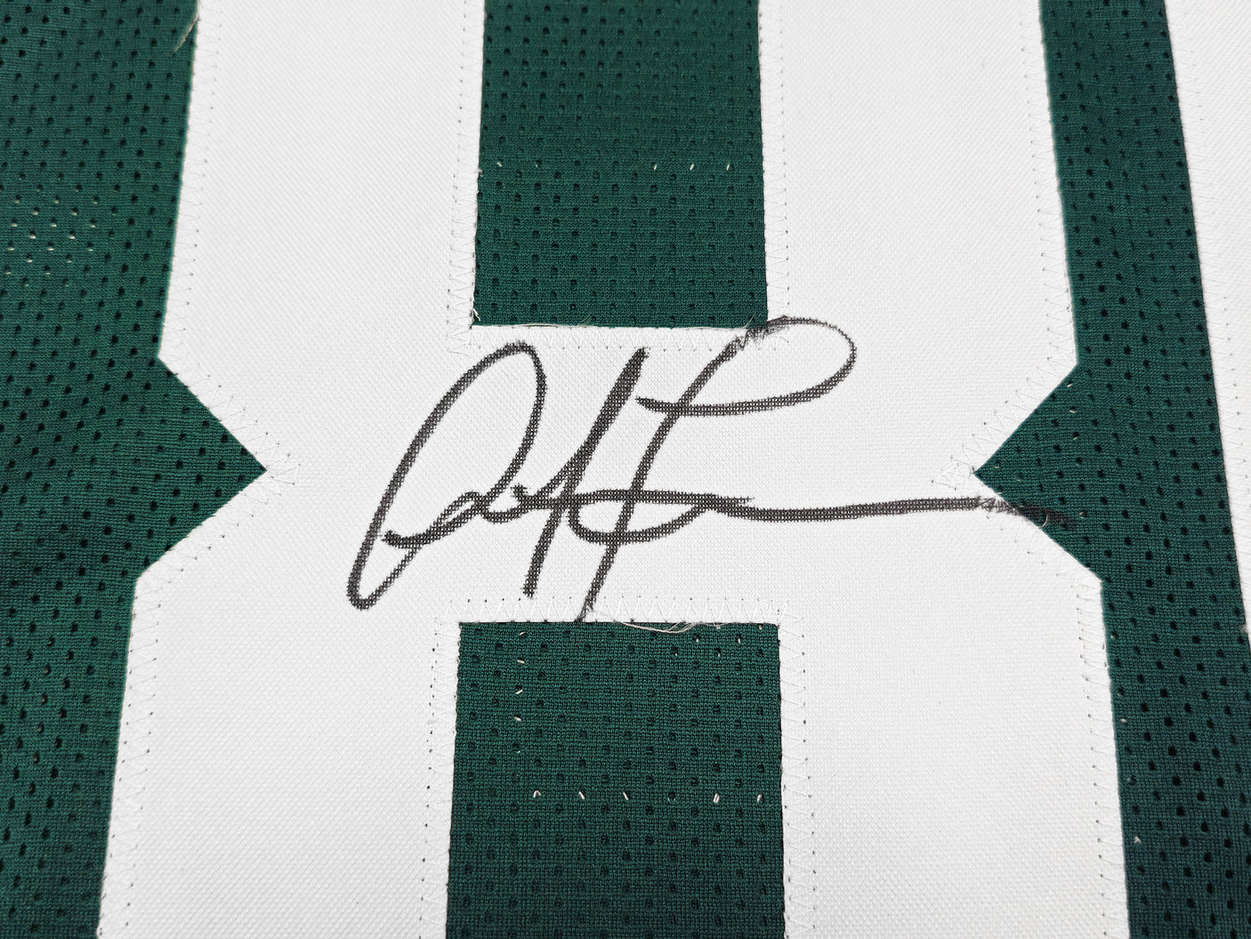 Green Bay Packers Antonio Freeman Autographed Green Jersey JSA Stock #234518