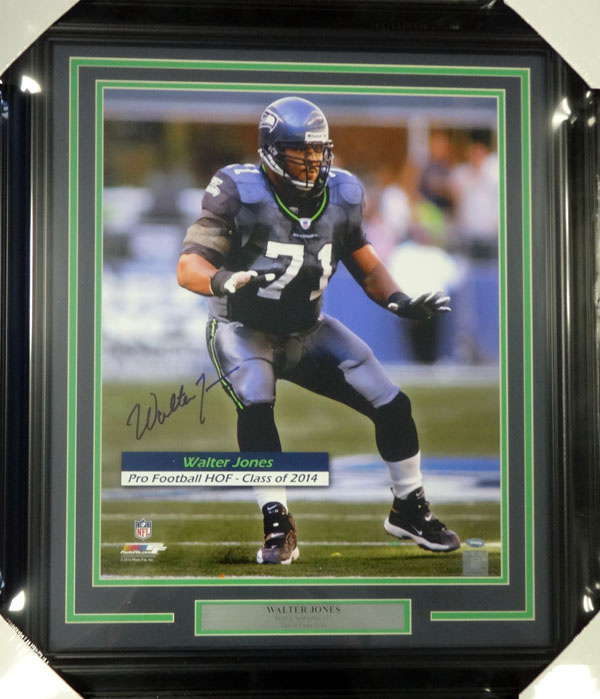 Walter Jones Autographed Framed 16x20 Photo Seattle Seahawks MCS Holo Stock #99724
