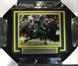 Marcus Mariota Autographed Framed 8x10 Photo Oregon Ducks MM Holo Stock #89817