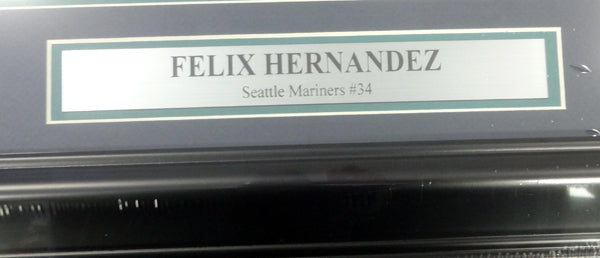 Felix Hernandez Autographed Framed 16x20 Photo Seattle Mariners "King Felix" PSA/DNA Stock #98088
