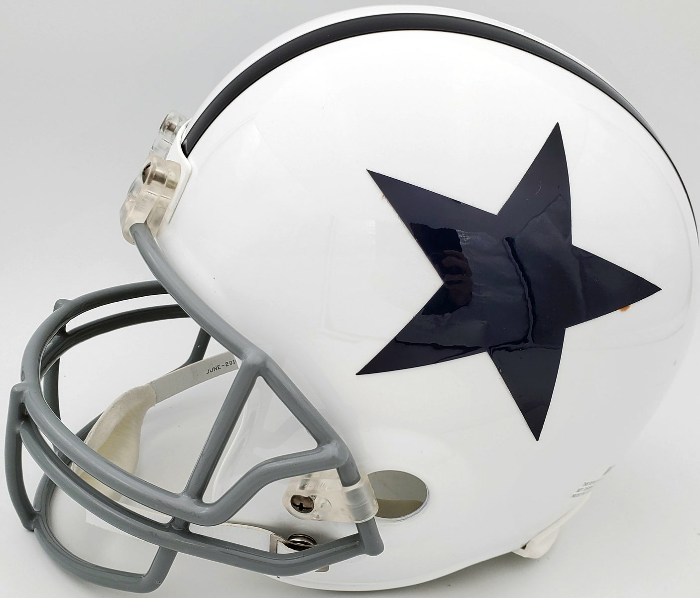 Ezekiel Elliott Autographed Dallas Cowboys Thanksgiving Full Size Replica Helmet Beckett BAS Stock #146376