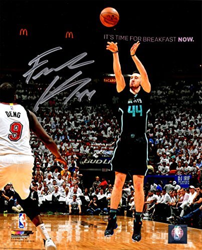 Frank Kaminsky Signed Charlotte Hornets Jump Shot Action 8x10 Photo
