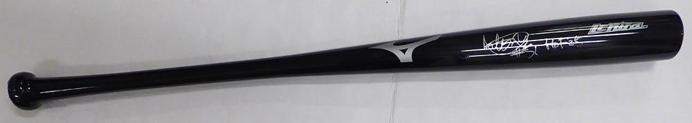 Ichiro Suzuki Autographed Mizuno Player Model Bat Seattle Mariners "HOF 25" (Smudged) Beckett BAS QR #2W517071
