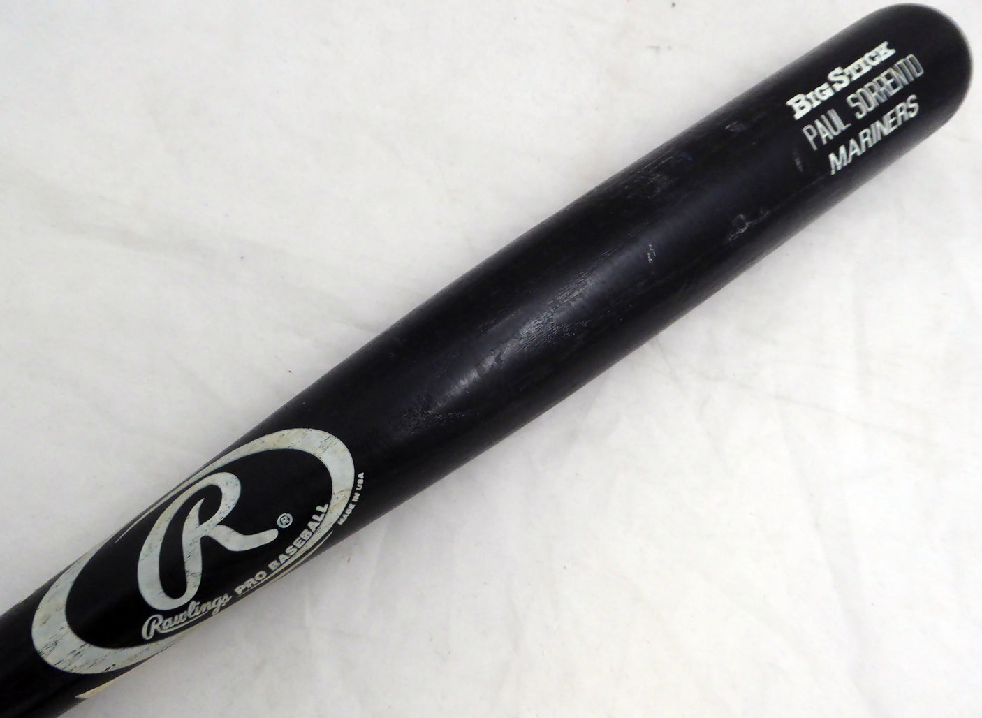 Paul Sorrento Unsigned Seattle Mariners Black Rawlings Big Stick 1997 Game Used Bat Cracked SKU #214069