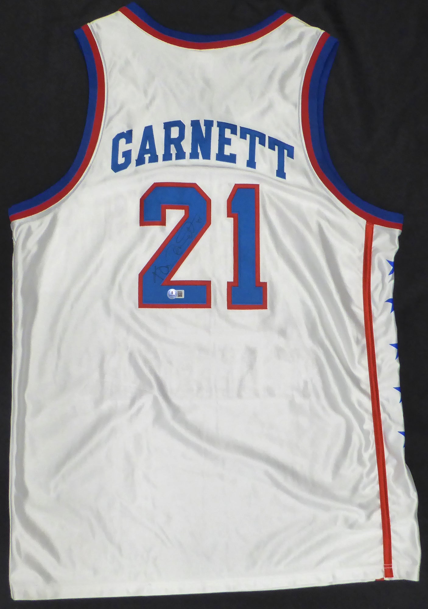 Kevin Garnett Autographed White 1995 McDonald's All American Jersey Size 48 Beckett BAS QR #BR84864