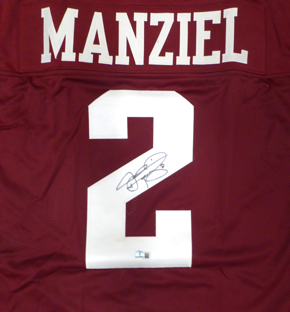 Texas A & M Aggies Johnny Manziel Autographed Maroon Jersey Beckett BAS QR #BR88748