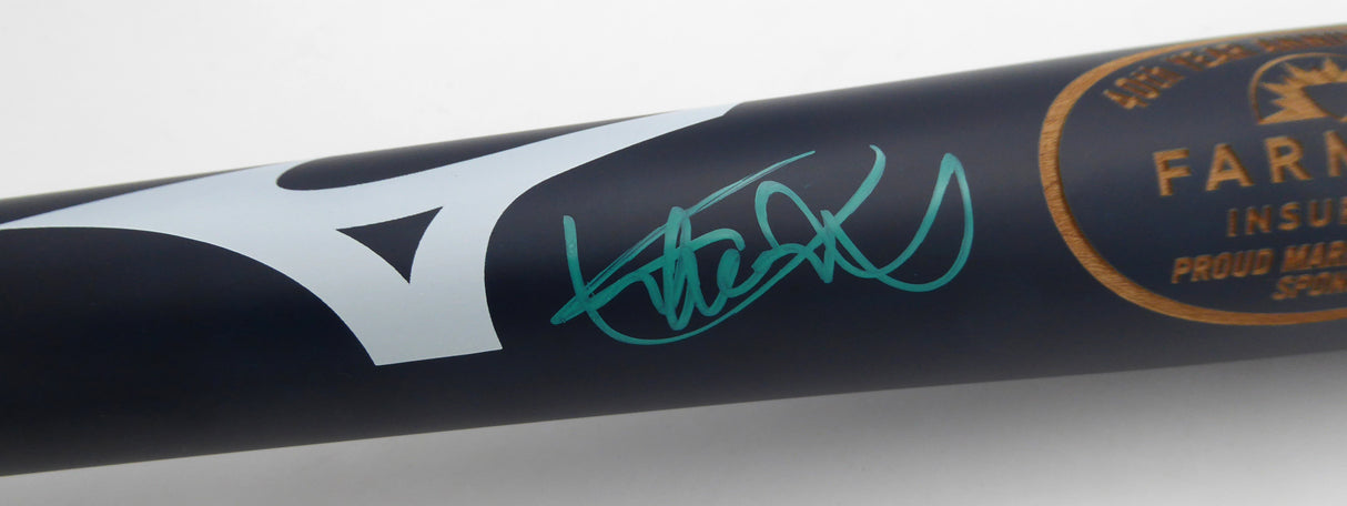Ichiro Suzuki Autographed Black Mizuno Bat Seattle Mariners Farmers Insurance IS Holo SKU #239878